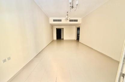 Apartment - 2 Bedrooms - 2 Bathrooms for rent in Muwaileh 29 Building - Muwaileh - Sharjah