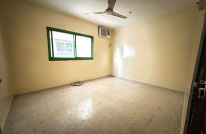 Apartment - 2 Bedrooms - 2 Bathrooms for rent in Al Butina 9 Building - Al Butina - Sharjah
