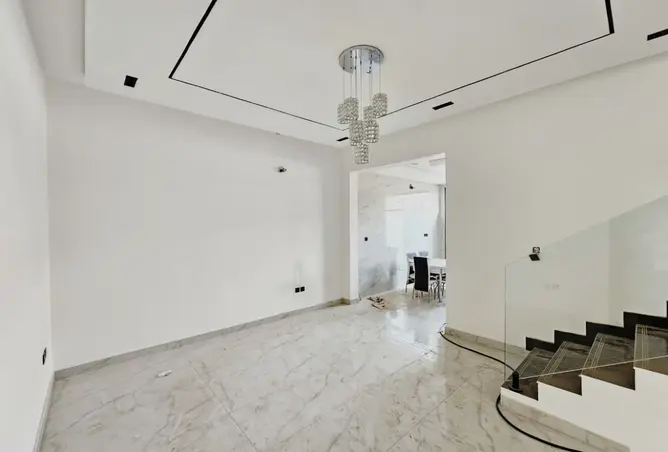 156003090 - Property Image 2