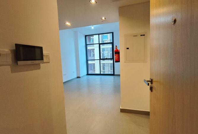 102017001 - Property Image 2