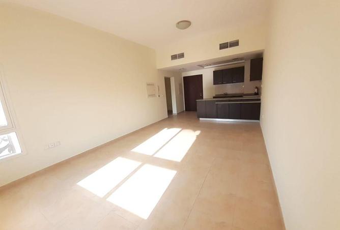 100835756 - Property Image 3