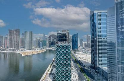 Apartment - Studio - 1 for sale in Damac Maison Prive A - Damac Maison Prive - Business Bay - Dubai