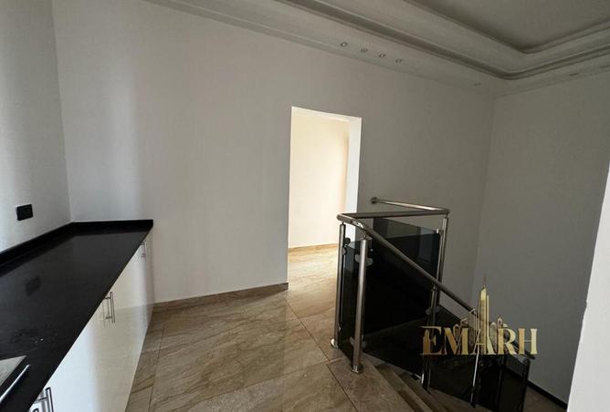 103694592 - Property Image 3