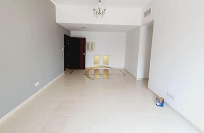 Apartment - 2 Bedrooms - 3 Bathrooms for rent in La Fontana - Arjan - Dubai