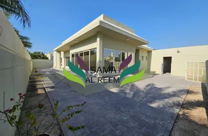 فيلا - 3 غرف نوم - 3 حمامات للايجار في فلل الصفا 1 - صفا 1 - الصفا - دبي