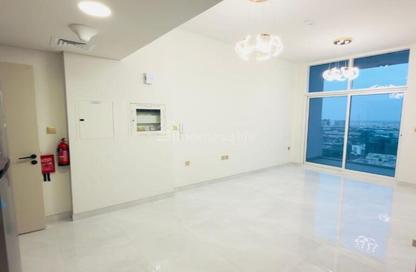 Apartment - 1 Bedroom - 1 Bathroom for rent in Skyz by Danube - Arjan - Dubai