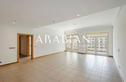 Apartment - 3 Bedrooms - 4 Bathrooms for sale in Abu Keibal - Shoreline Apartments - Palm Jumeirah - Dubai