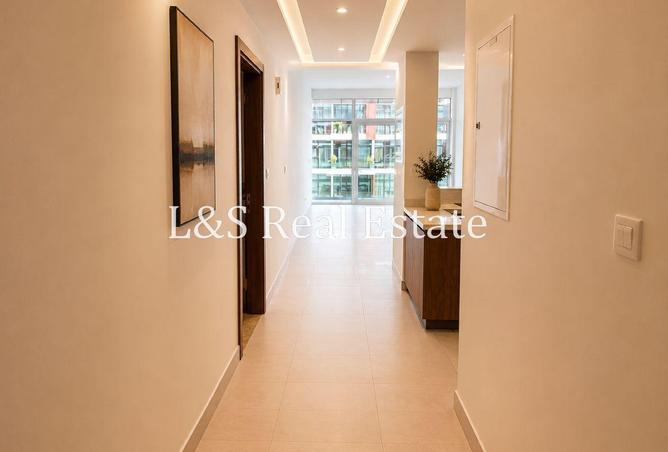 111404650 - Property Image 2