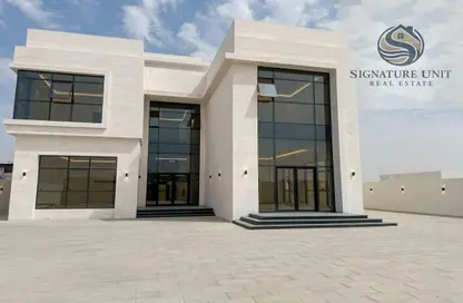 Villa - 6 Bedrooms - 7+ Bathrooms for rent in Al Aweer 1 - Al Aweer - Dubai