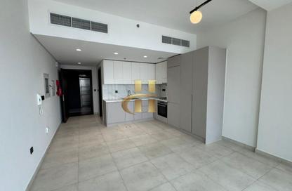 Apartment - Studio - 1 Bathroom for rent in Deansgate By Ade - Majan - Dubai Land - Dubai