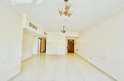 Apartment - 2 - 2 for rent in New Al Taawun Road - Al Taawun - Sharjah