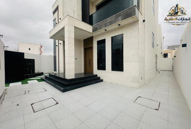 132490213 - Property Image 3