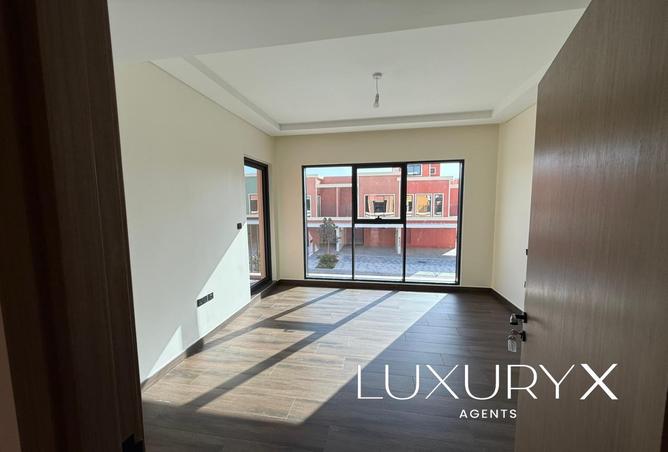 71494374 - صورة العقار 2