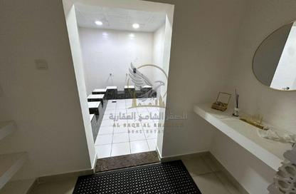 Apartment - 3 - 4 for rent in Al Majaz 1 - Al Majaz - Sharjah