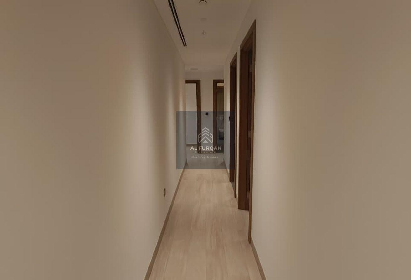 CHEAPEST UNIT | 4BHK | High Floor | Corner Unit photo 24