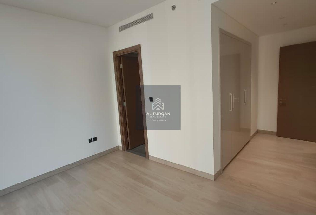 CHEAPEST UNIT | 4BHK | High Floor | Corner Unit photo 14