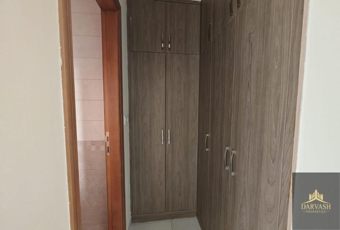 121983946 - Property Image 3