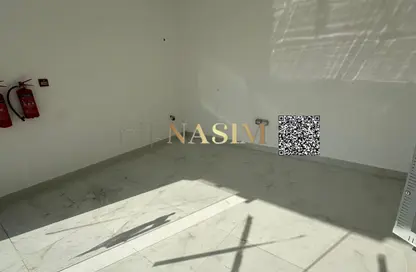 متجر - استوديو للايجار في تايجر داون تاون عجمان - العالية - عجمان