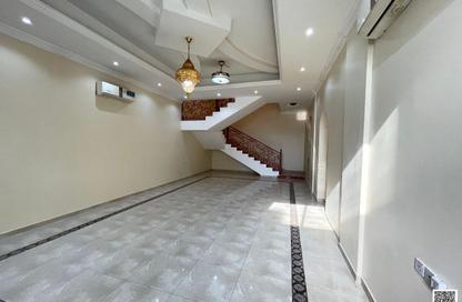Apartment - 4 Bedrooms - 5 Bathrooms for rent in Al Mowaihat 3 - Al Mowaihat - Ajman