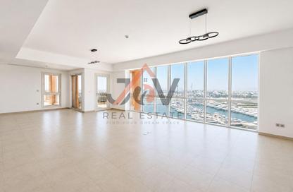 Apartment - 3 - 5 for rent in Marina Residences 6 - Marina Residences - Palm Jumeirah - Dubai