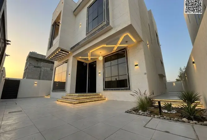 161895598 - Property Image 2