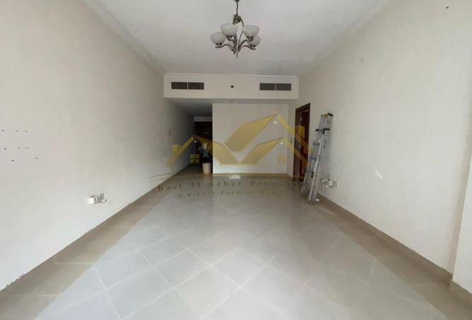 101956938 - Property Image 3