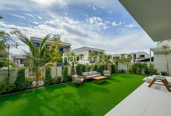 109933946 - Property Image 2