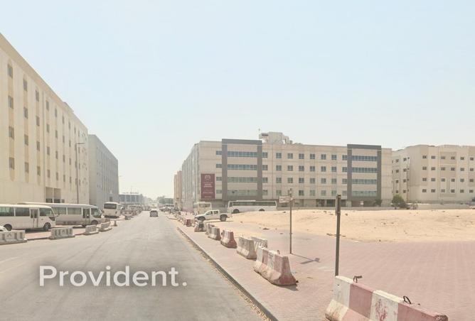 65151545 - صورة العقار 3