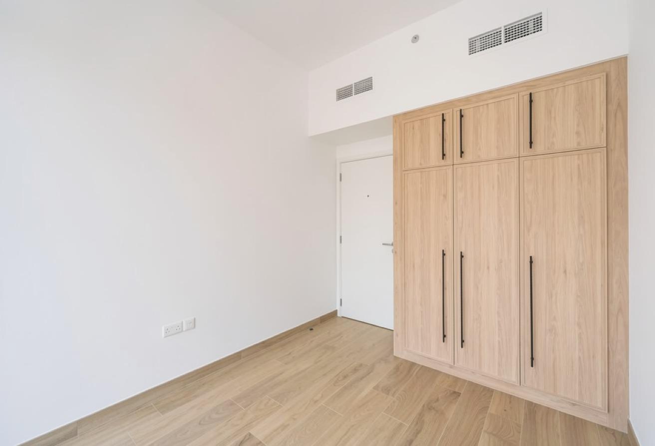 Villa View | Vacant & Ready | Prime Location photo 6