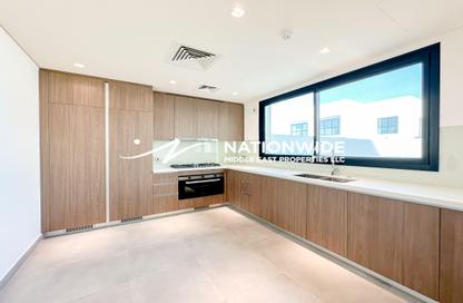 Townhouse - 2 Bedrooms - 3 Bathrooms for rent in The Dahlias - Yas Acres - Yas Island - Abu Dhabi