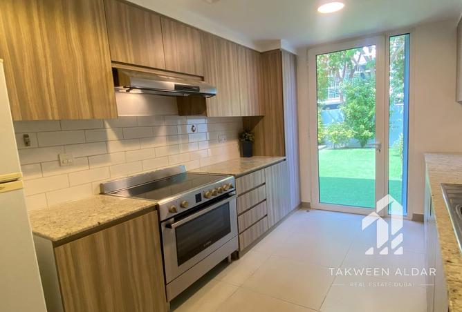141928265 - Property Image 3