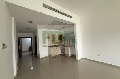 Apartment - 1 Bathroom for rent in Madison Astor - Madison Residences - Majan - Dubai
