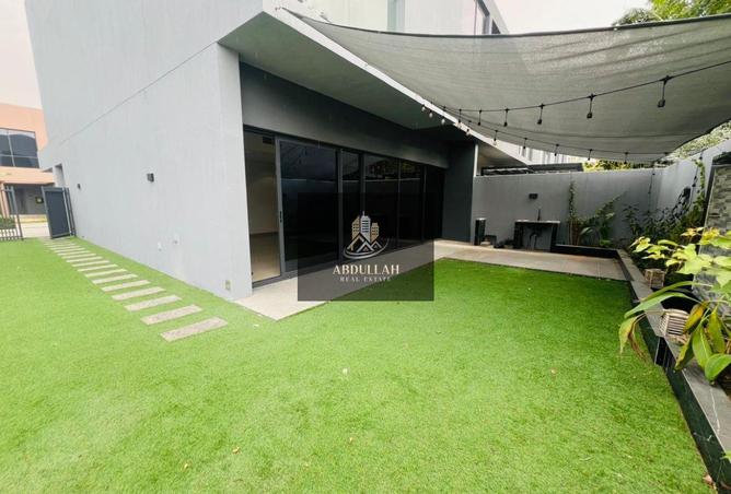 16211218 - Property Image 2