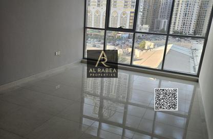 Apartment - 1 Bedroom - 2 Bathrooms for sale in Gulfa Towers - Al Rashidiya 1 - Al Rashidiya - Ajman