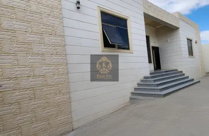 فيلا - 3 غرف نوم - 5 حمامات للايجار في مدينة زايد (مدينة خليفة ج) - مدينة خليفة - أبوظبي