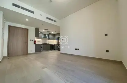 Apartment - 3 Bedrooms - 2 Bathrooms for rent in Azizi Riviera 32 - Azizi Riviera - Meydan One - Meydan - Dubai