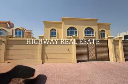 Villa - 4 Bedrooms - 6 Bathrooms for rent in Hoshi 1 - Hoshi - Al Badie - Sharjah