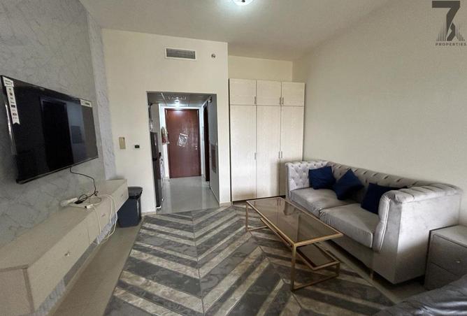 73116505 - Property Image 3