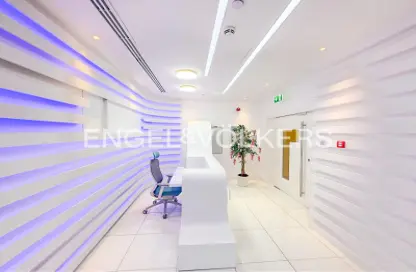 Office Space - Studio - 1 Bathroom for rent in Marina Plaza - Dubai Marina - Dubai Office Space - Studio - 1 Bathroom for rent in Marina Plaza - Dubai Marina - Dubai