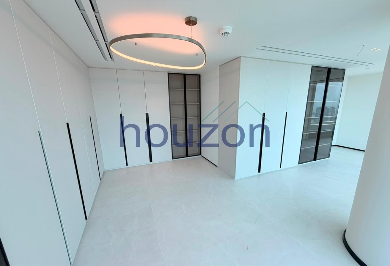 Modern Duplex 3BR+M/R Penthouse | Burj View photo 15