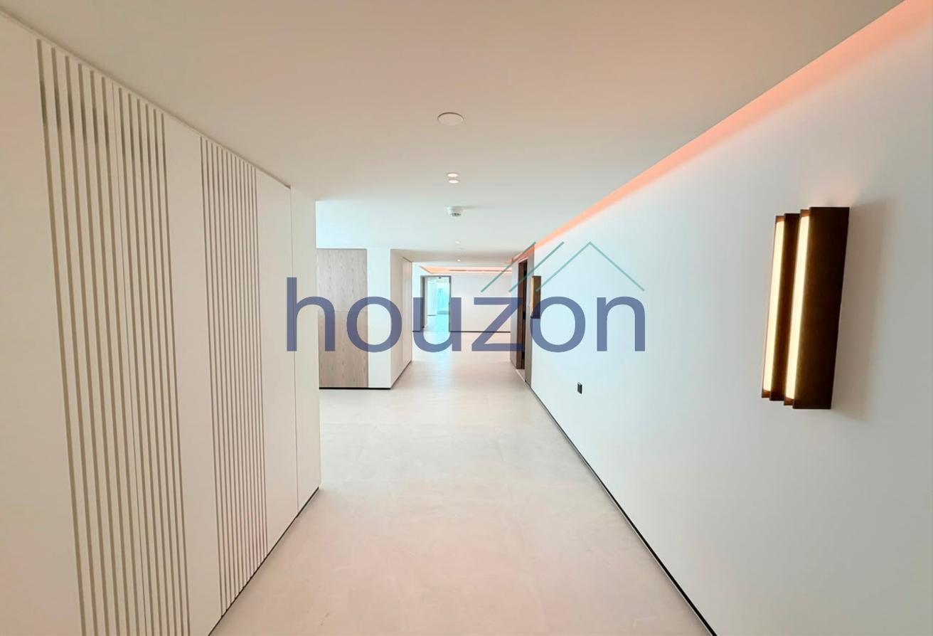 Modern Duplex 3BR+M/R Penthouse | Burj View photo 6