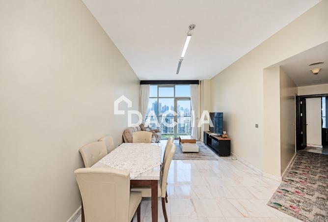 3 Bedroom Furnished | 2 Parking | Canal View photo 3