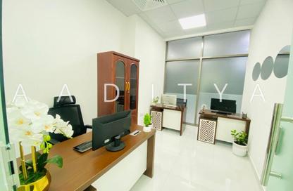 Office Space - Studio - 1 Bathroom for rent in Red Avenue - Al Garhoud - Dubai