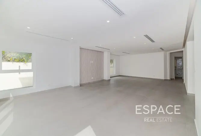 156926451 - Property Image 2