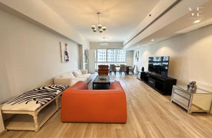 Apartment - 2 Bedrooms - 3 Bathrooms for rent in Marina Residences 6 - Marina Residences - Palm Jumeirah - Dubai