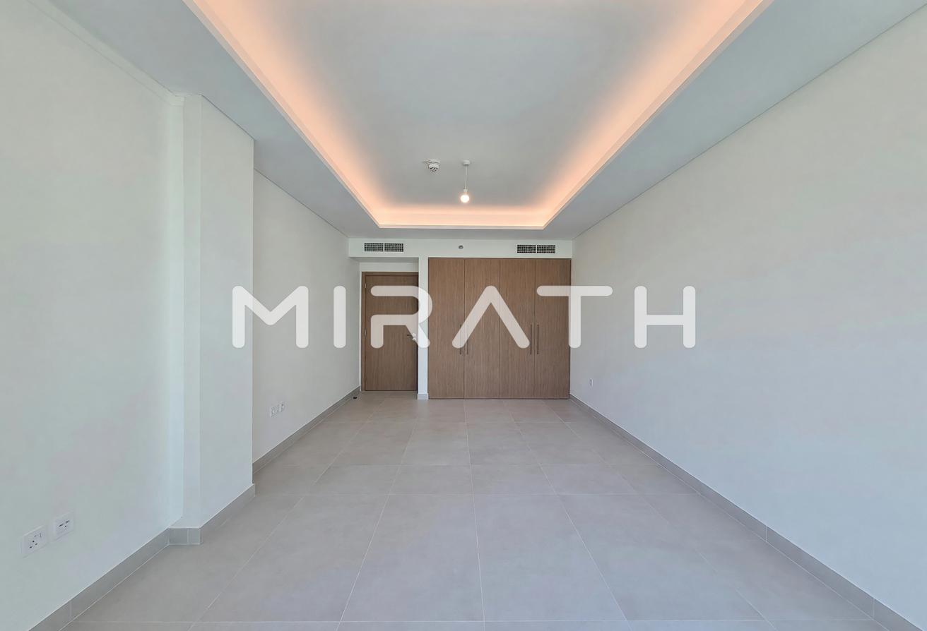 Luxury 3BR + Maid | Park & Burj Views | City Walk photo 15