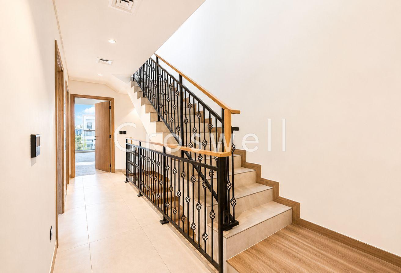 Maids Room | Single Row | Brand new | Balcony photo 9