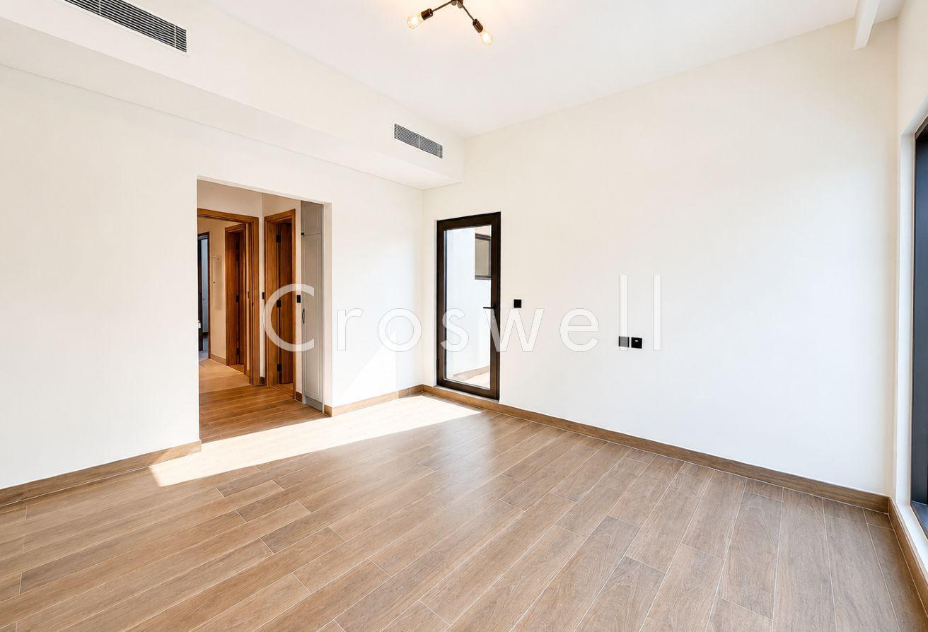 Maids Room | Single Row | Brand new | Balcony photo 11