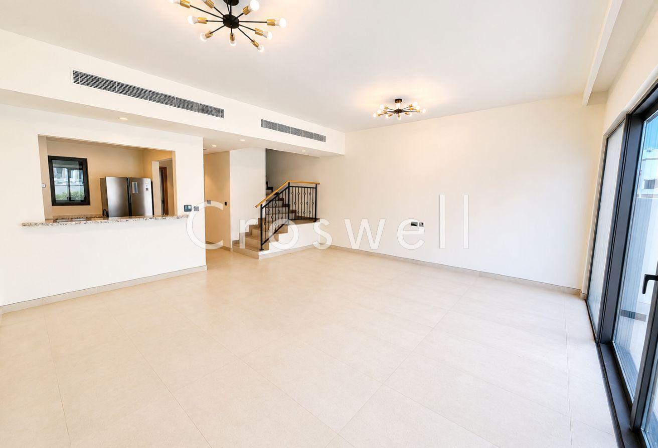 Maids Room | Single Row | Brand new | Balcony photo 6