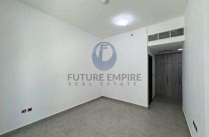 Apartment - 1 Bedroom - 2 Bathrooms for rent in Iltemas Residence - Jumeirah Garden City - Al Satwa - Dubai Apartment - 1 Bedroom - 2 Bathrooms for rent in Iltemas Residence - Jumeirah Garden City - Al Satwa - Dubai